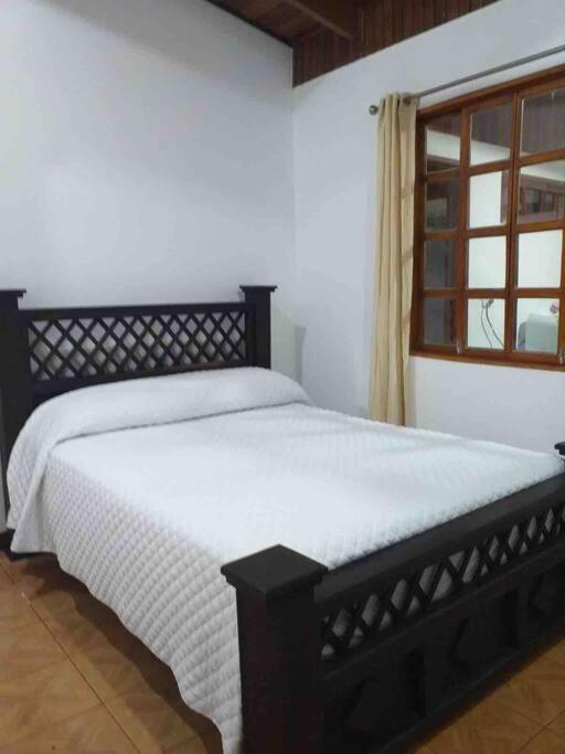 Apartmán Amplia Casa En Paquera Exteriér fotografie